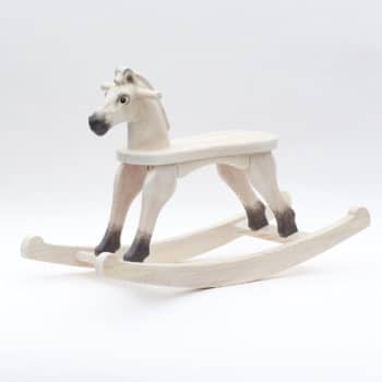 Dřevěný houpací koník v barevném provedení bělouš