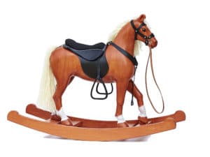 Dřevěný houpací kůň Čenda 53, barevné provedení ryzák